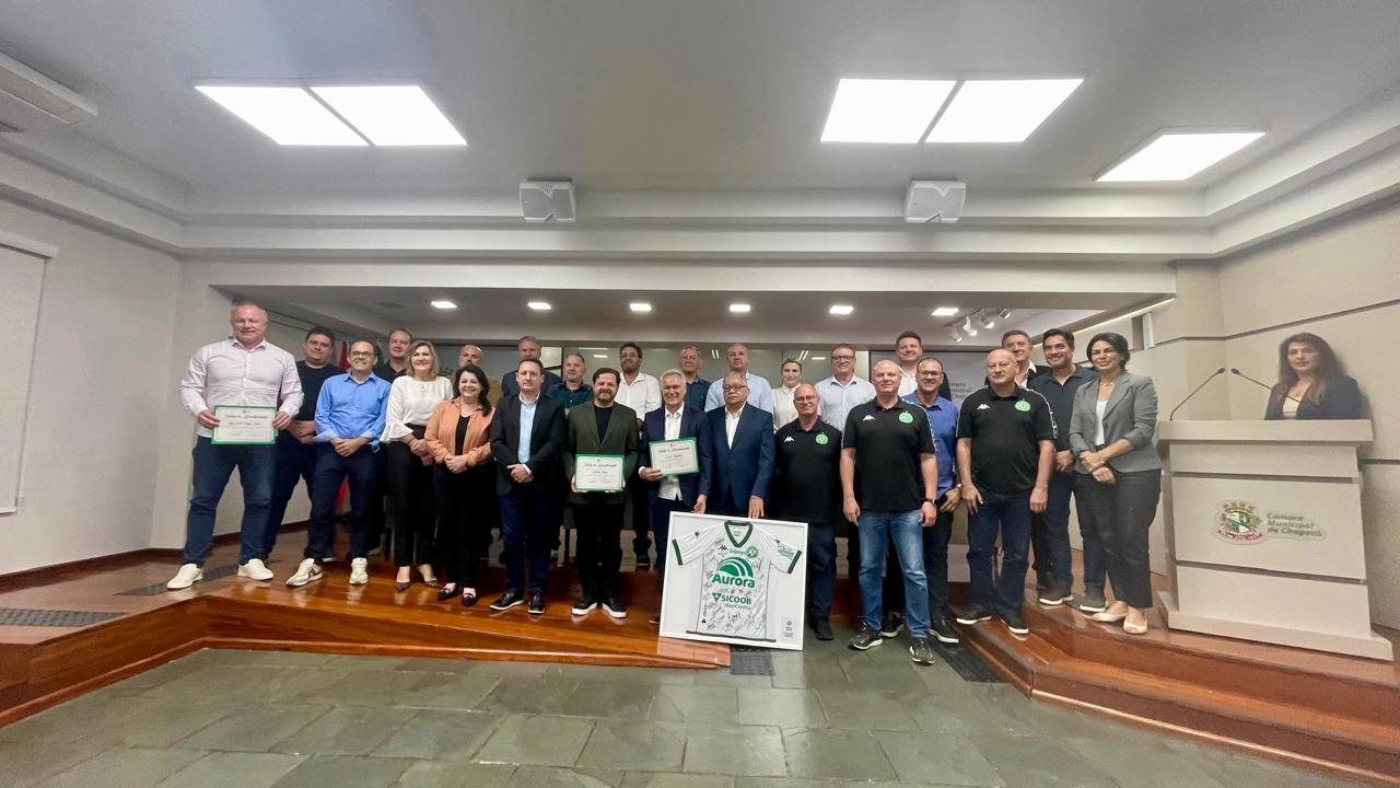 Prefeitura de Xanxerê é homenageada em Sessão Solene da Câmara de Vereadores de Chapecó pelo apoio à Chapecoense