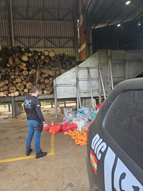 Delegacia de Combate às Drogas incinera 750 kg de entorpecentes em Chapecó
