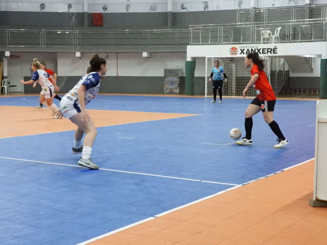 SME Xanxerê mantém invencibilidade e liderança da chave na Liga Catarinense de Futsal Feminino