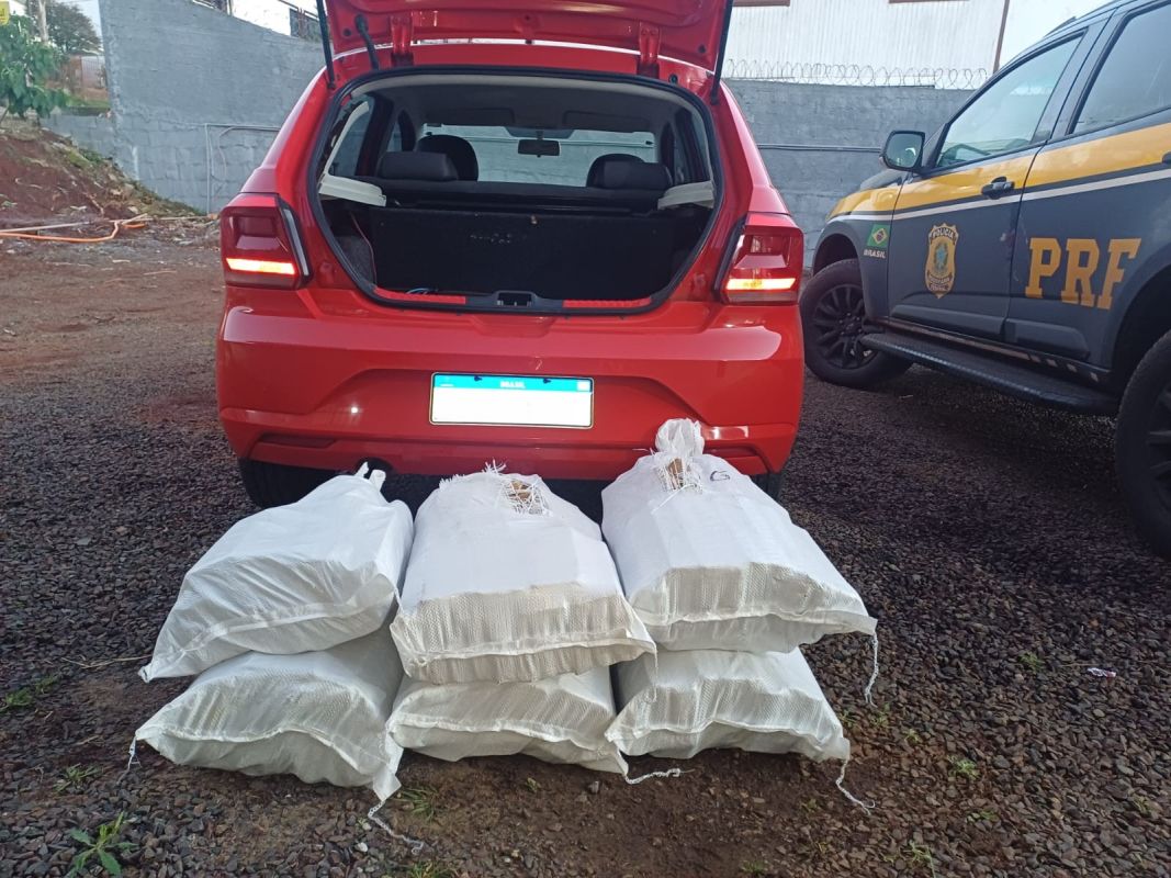 Casal é preso com 119 quilos de maconha em Nova Itaberaba, no Oeste