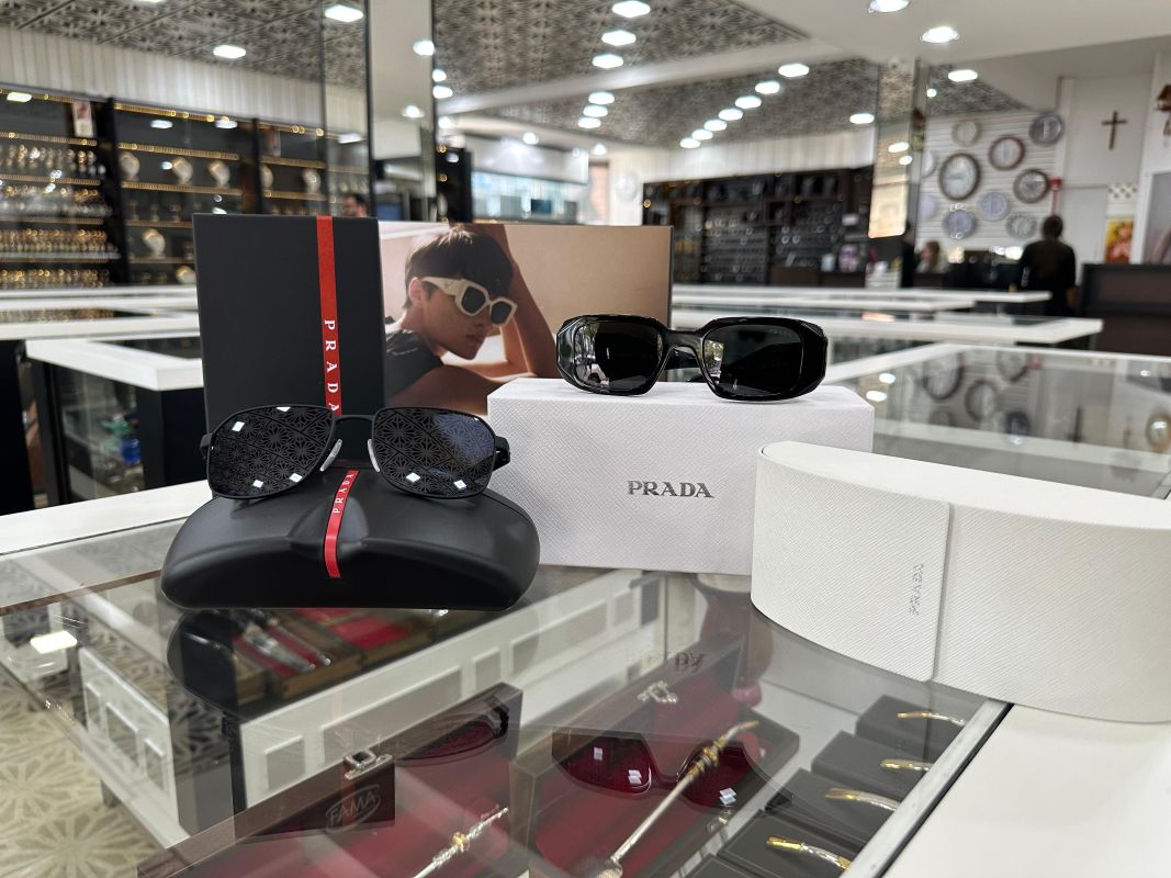 VÍDEO: Concurso Veja Bem Com estilo vai presentear dois ganhadores com óculos de sol da marca Prada