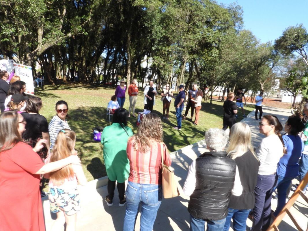 Encerramento do Agosto Lilás em Xanxerê tem ato em memória das mulheres vítimas de feminicídio