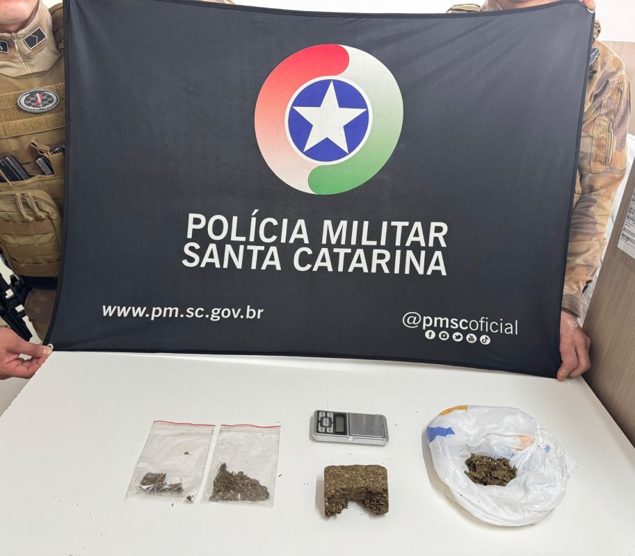 Adolescente e dois homens são detidos por tráfico de drogas em Xanxerê