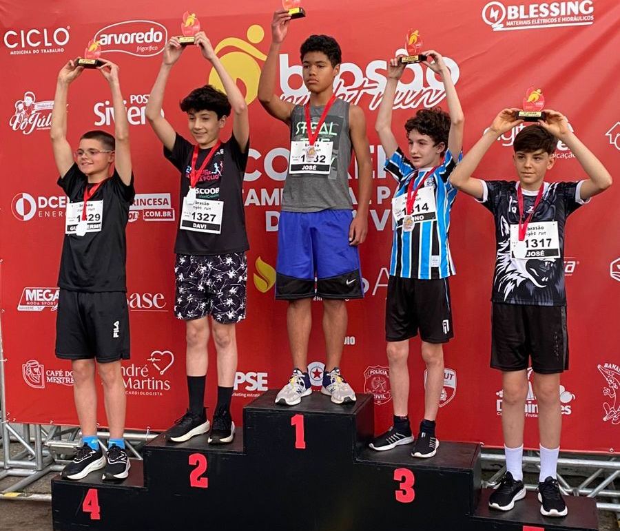 Atleta do projeto De Olho no Futuro conquista primeiro lugar em competição de corrida