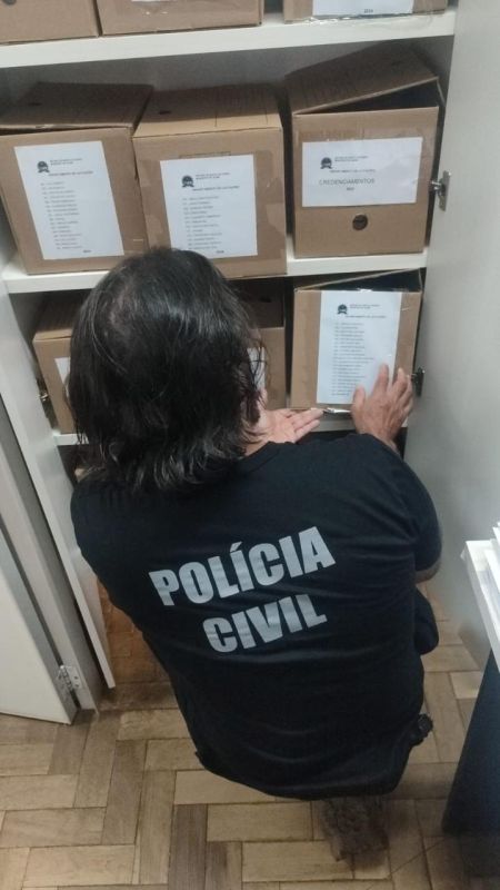 Investigação da Polícia Civil aponta documentos falsos e irregularidades na contratação de transporte público em Xaxim