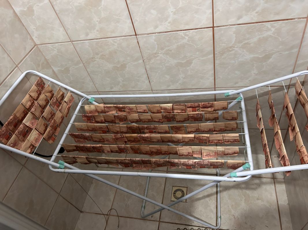 Operação Rescaldo visa combater a lavagem de capitais provenientes do tráfico de drogas em Santa Catarina 