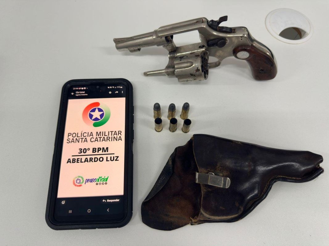 Jovem de Abelardo Luz é preso após efetuar disparos de arma de fogo em evento em Ipuaçu