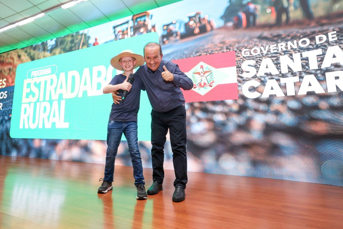 Evento em Joaçaba contou com a presença de mais de 200 prefeitos catarinenses. Fotos: Léo Munhoz/Secom GOVSC