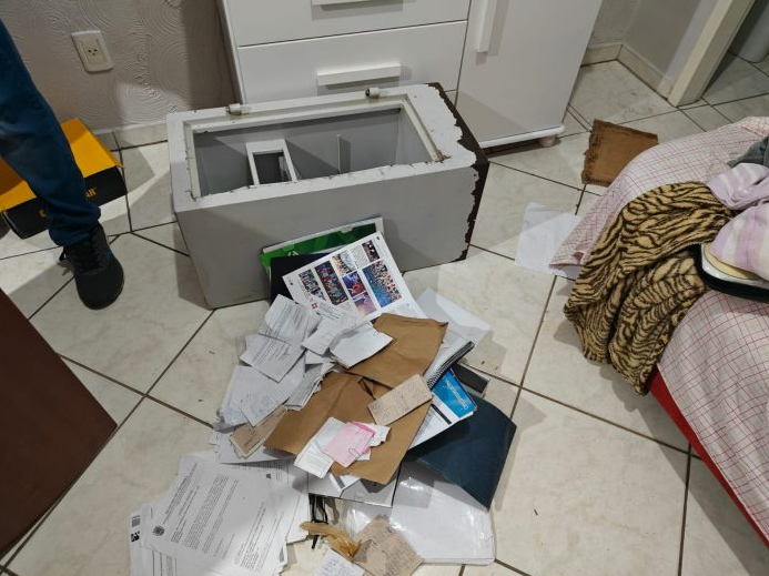 Criminosos invadem posto de combustíveis e furtam cerca de R$ 30 mil em Concórdia