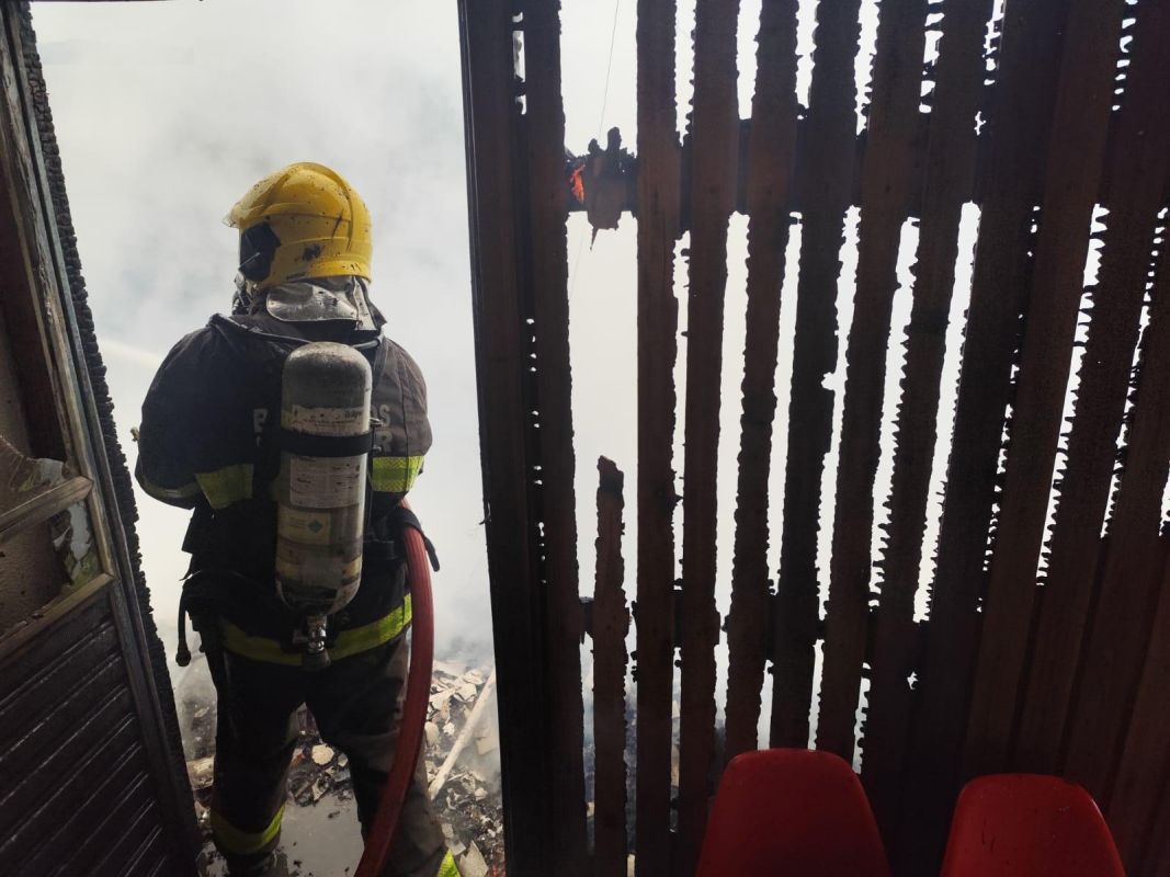 Incêndio destrói residência no bairro Cristo Rei em Chapecó