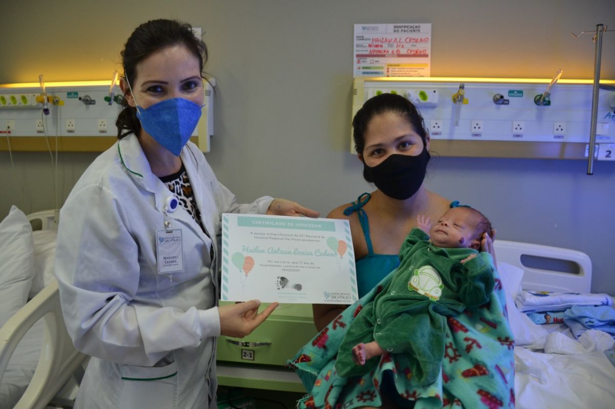 Bebê nasceu na cidade de Itapiranga com apenas 30 semanas de gestação. Foto: Divulgação