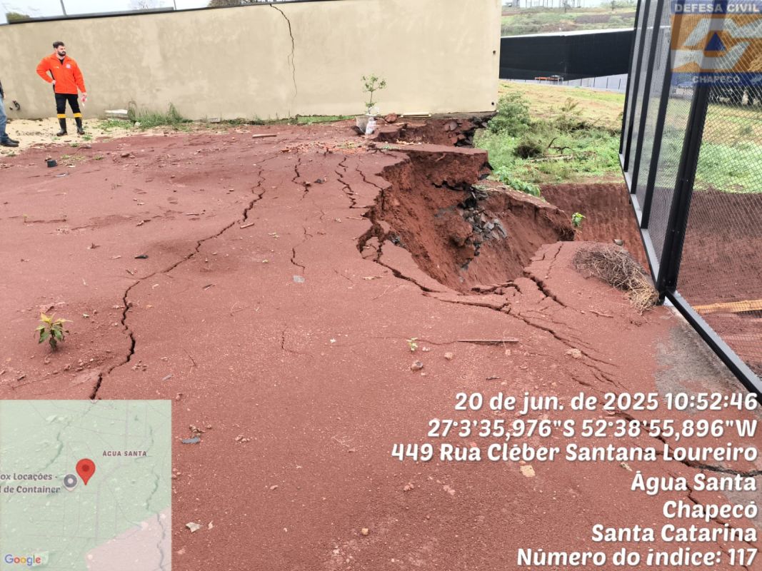 Prefeitura e Defesa Civil de Chapecó atenderam ocorrências devido à chuva