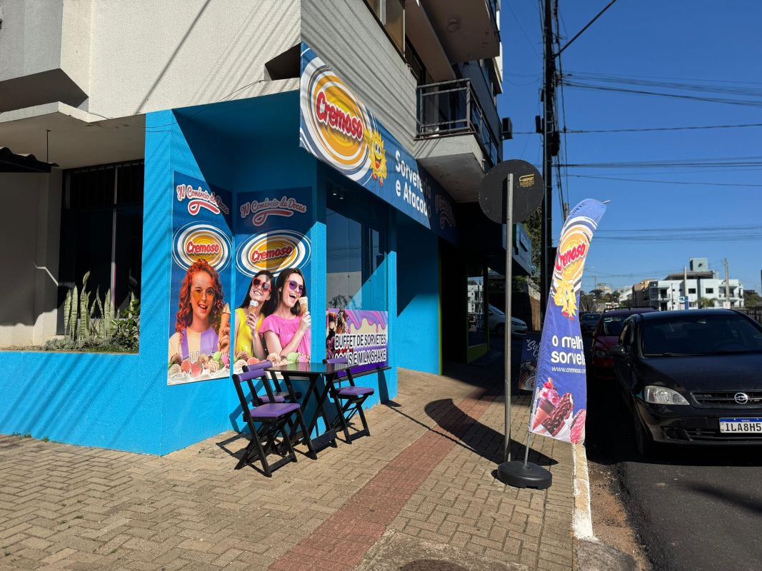 VÍDEO: Atacadão do Sorvetes Cremoso tem 49 opções de sorvetes e açaí pra você escolher!