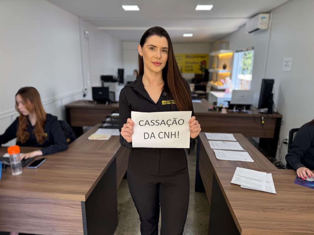 VÍDEO - Stürmer Recursos de Multas alerta: sua CNH pode estar em risco!