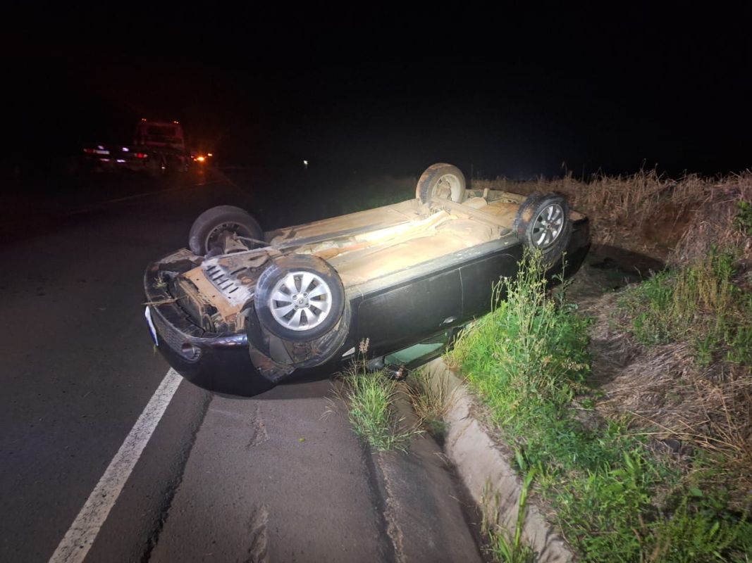 Capotamento é registrado na SC-155, em Abelardo Luz