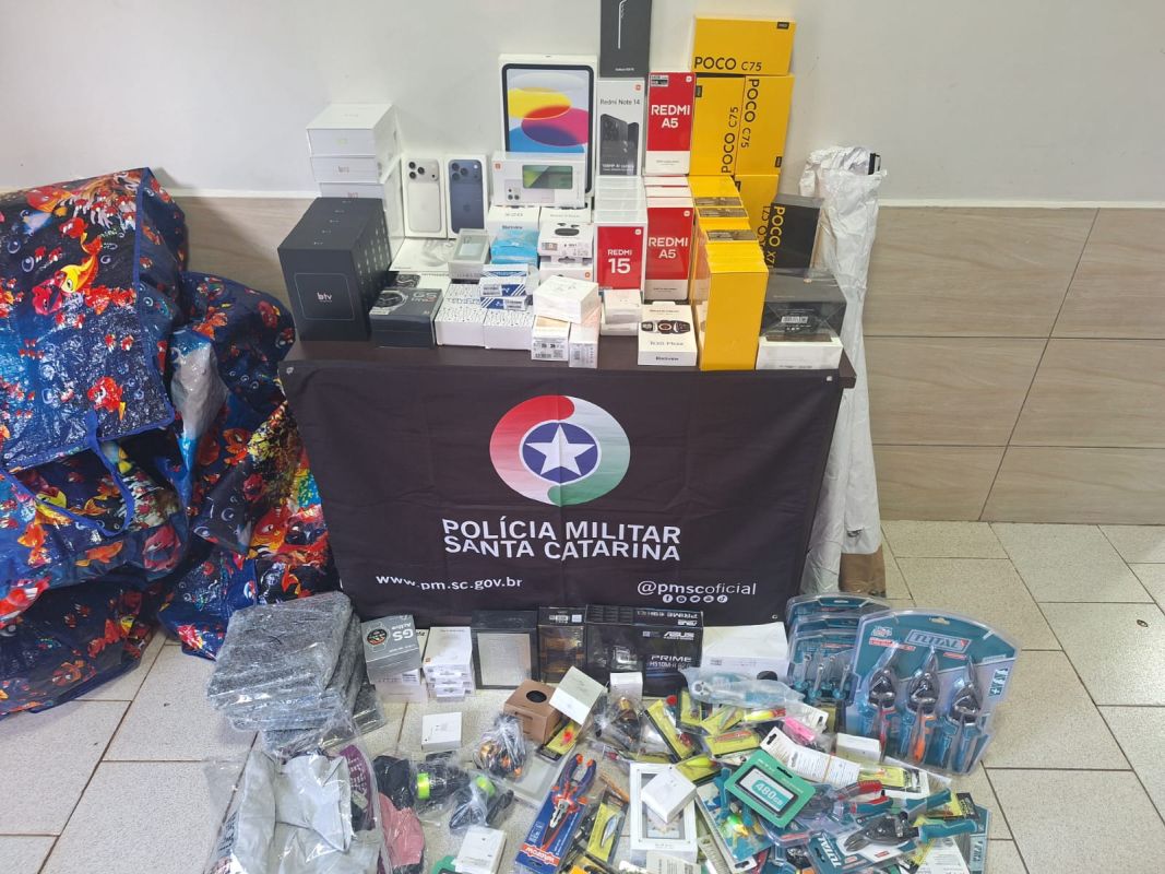 Polícia Militar Rodoviária apreende R$ 50 mil em produtos de descaminho na SC-160