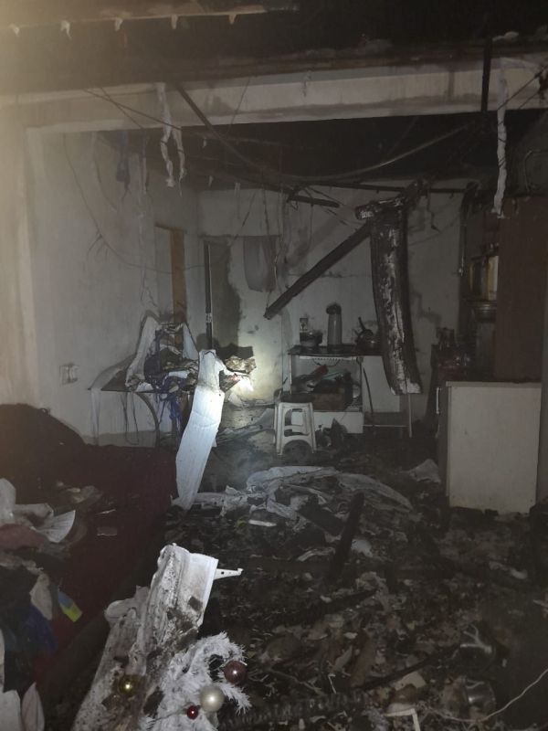 FOTOS: incêndio destrói residência e deixa idosa ferida em município do Meio-Oeste 