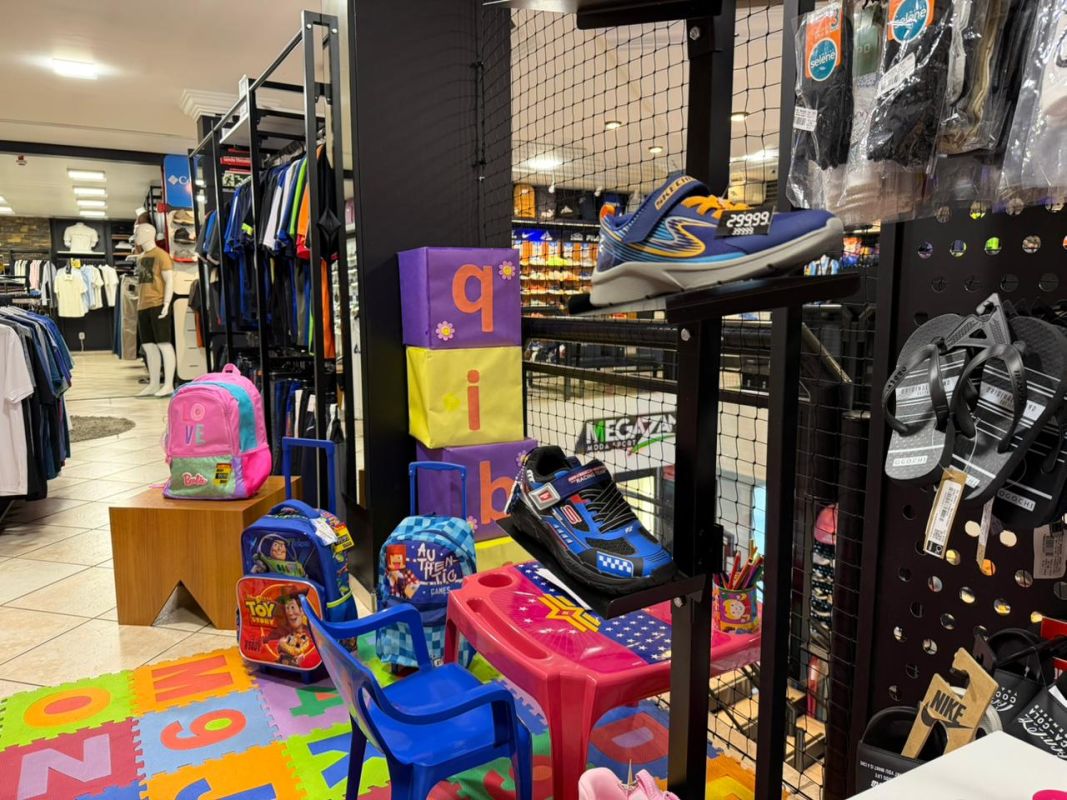 VÍDEO: volta às aulas é na Megazam Xanxerê