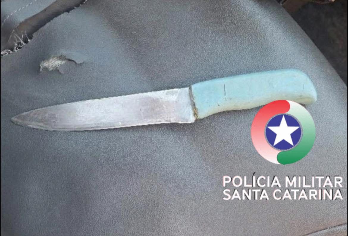 Filho é preso após agredir e ameaçar a própria mãe com uma faca