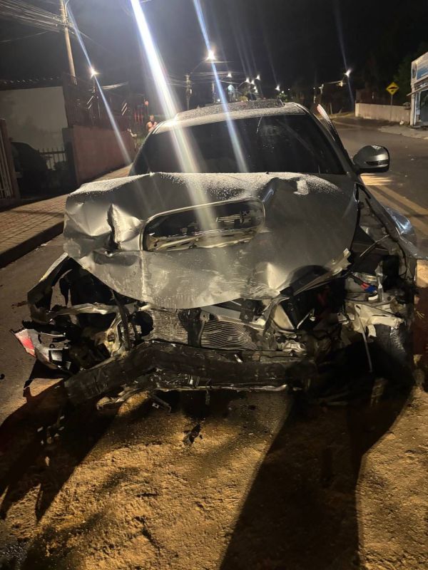 Dupla armada é presa após roubo e perseguição policial em Chapecó