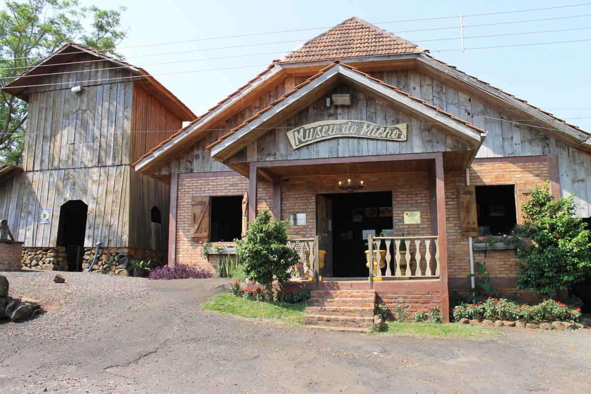 Museu do Milho valoriza história e tradição de Xanxerê durante a ExpoFemi