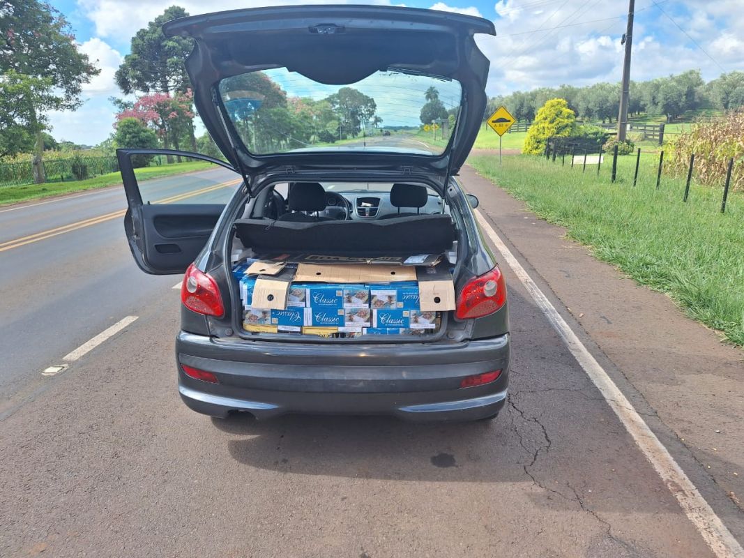 PMRv apreende 5 mil maços de cigarros contrabandeados na SC-160 em Campo Erê