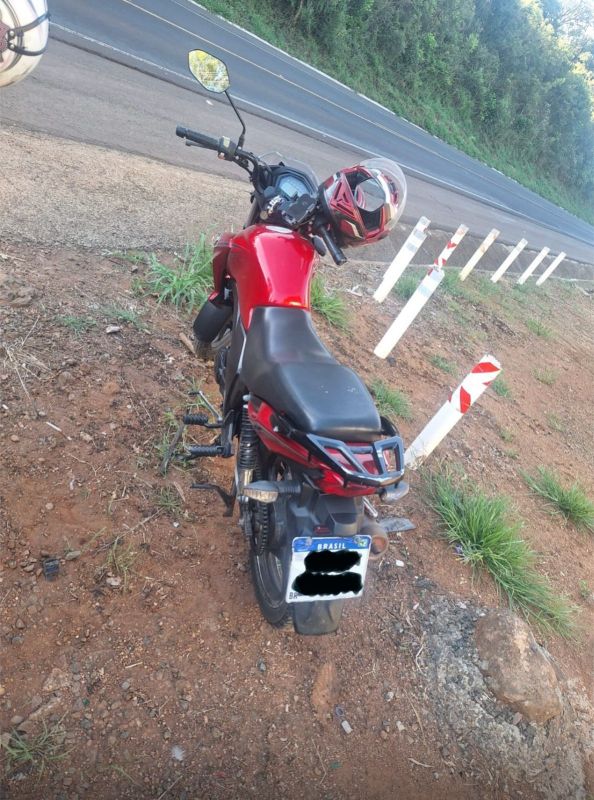 Motociclista e adolescente ficam feridos após queda na SC-480 em Chapecó