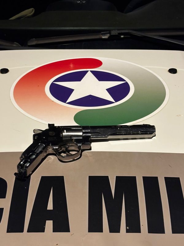 Motorista é abordado após perseguição e simulacro de arma é apreendido em Xanxerê