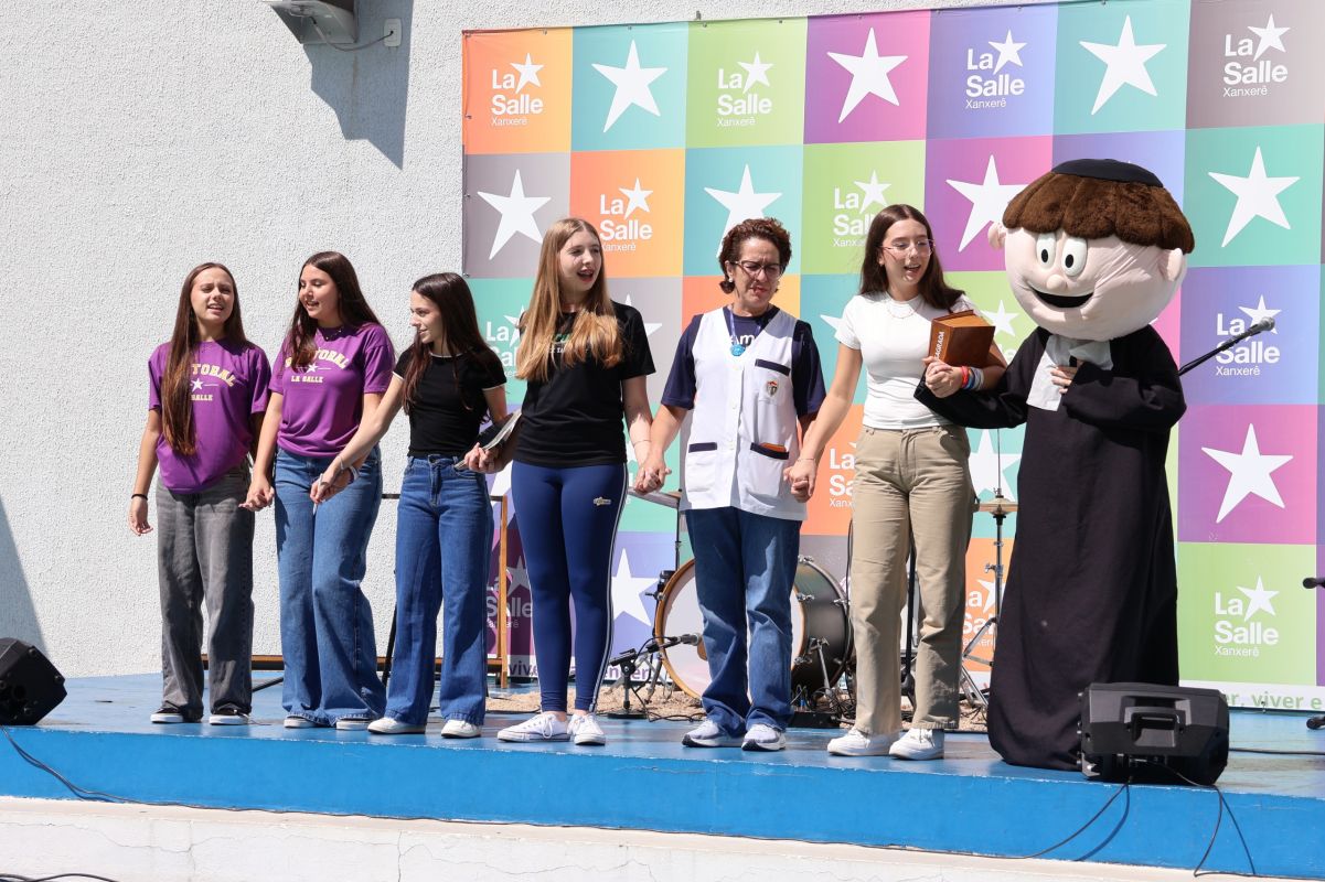 VÍDEO: Colégio La Salle celebra 68 anos com Mateada em família