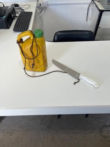 Homem é preso por violência doméstica após ameaçar incendiar residência em Chapecó