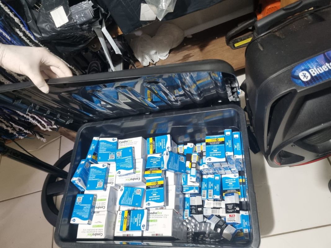 Farmacêutico e servidor público suspeito de esquema de tráfico internacional de drogas é preso no Oeste