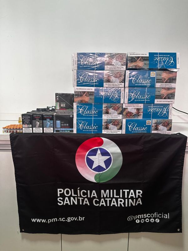 Idoso é flagrado com carga de contrabando avaliada em R$ 35 mil em ônibus na SC-480, em Chapecó