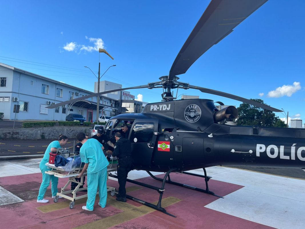 Aeronave da Polícia Civil realiza transferência de paciente com infarto entre hospitais no Oeste