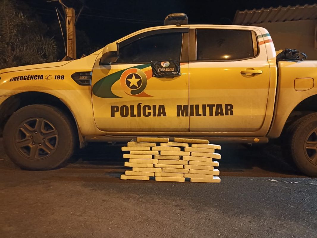 Jovem é preso com mais de 23 kg de maconha em ônibus na SC-155 em Abelardo Luz