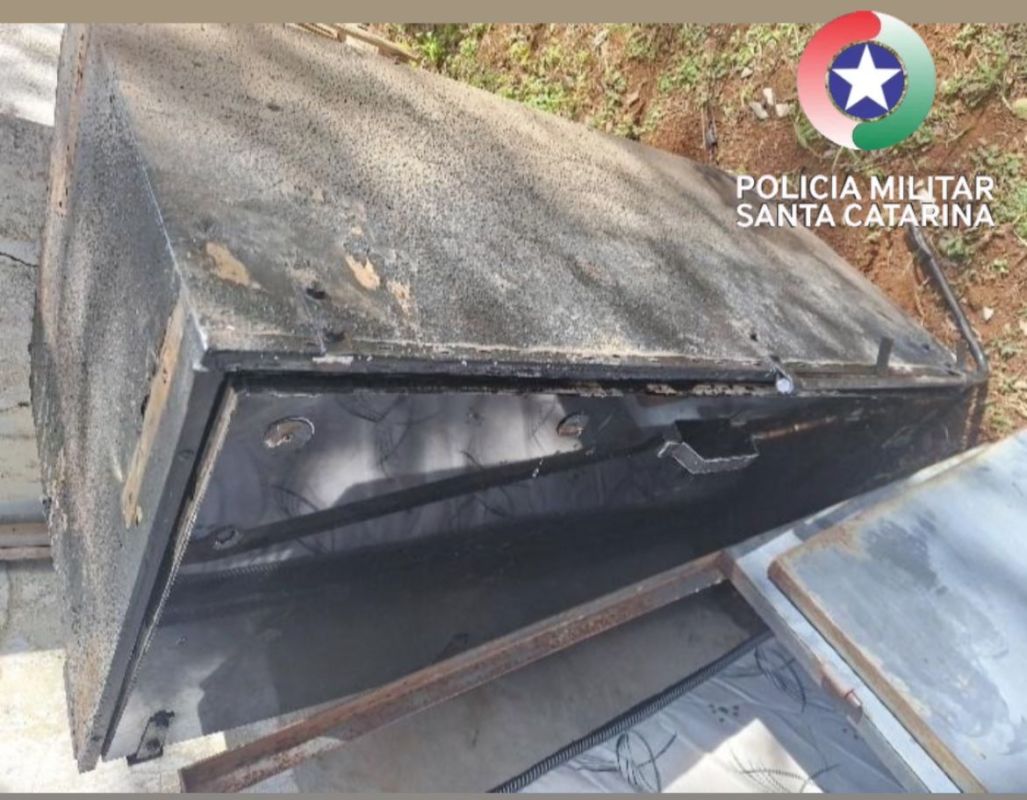 Homem é preso por furto em mecânica em Faxinal dos Guedes após ação da Polícia Militar