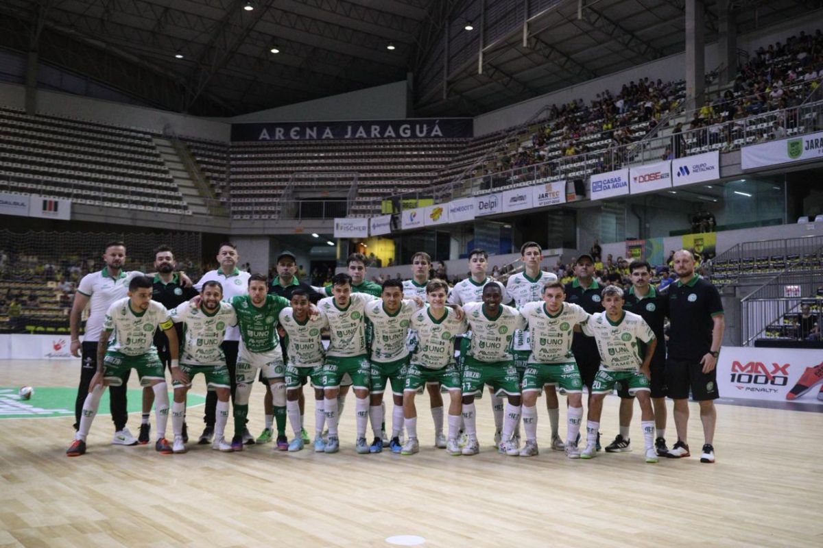 Foto: @rogersilva_fotografia/@achapefutsal