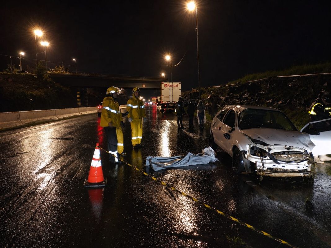 Capotamento na BR-282 em Xanxerê deixa criança morta e três vítimas atendidas
