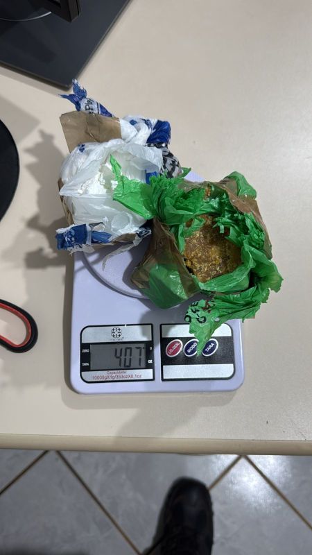 Adolescentes são apreendidos com drogas em São Domingos