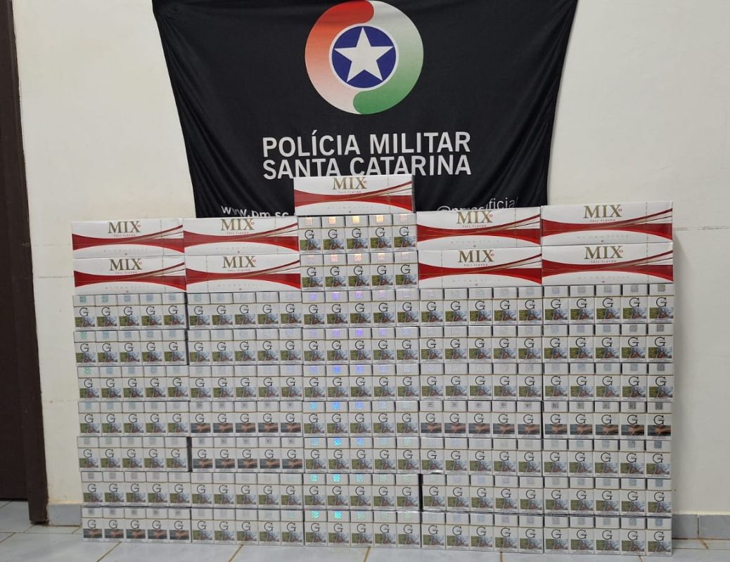Casal é flagrado com 810 maços de cigarros contrabandeados em Novo Horizonte