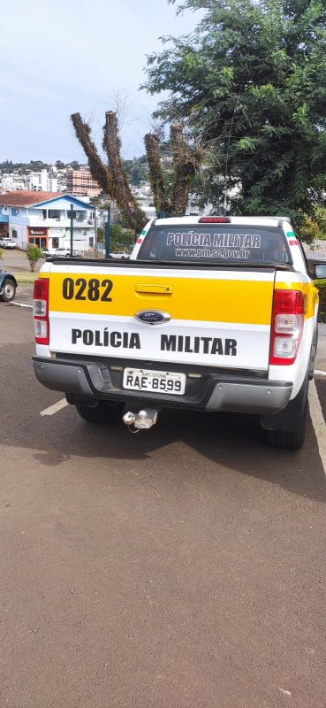 Motorista com mandado de prisão é detido pela Polícia Militar Rodoviária em São Lourenço do Oeste