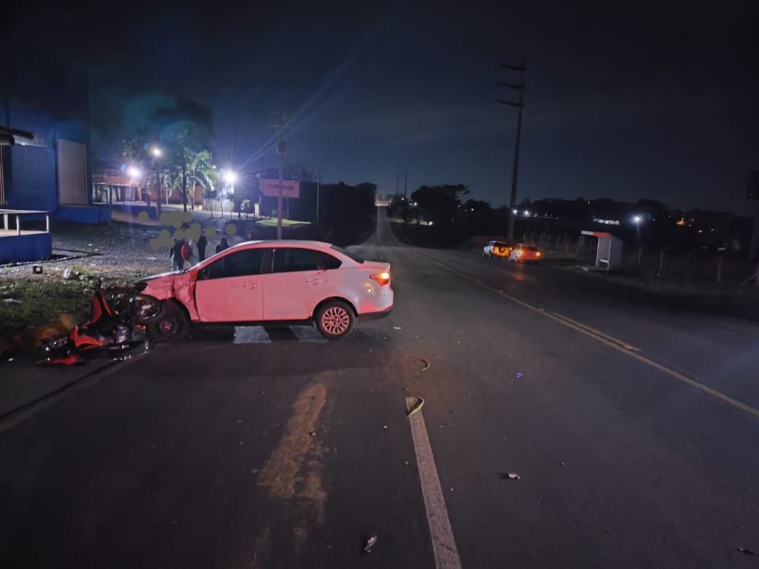 Motociclista fica ferido após colisão com carro na SC-283 em Chapecó