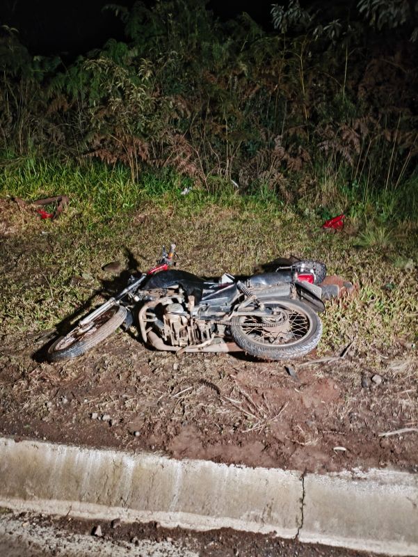 Motociclista fica ferido após sofrer queda na BR-282, em Ponte Serrada
