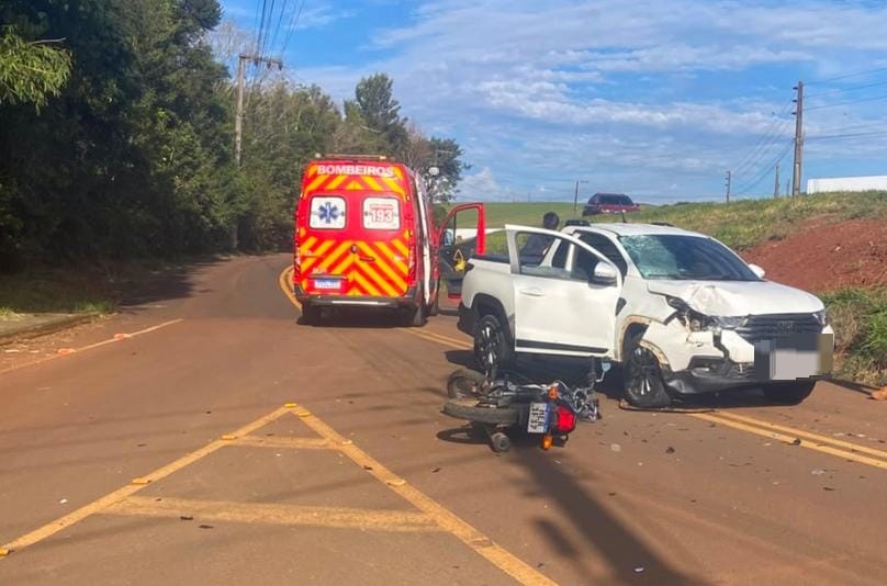 Motociclista fica ferido após colisão frontal com caminhonete na SC-480, em Xanxerê