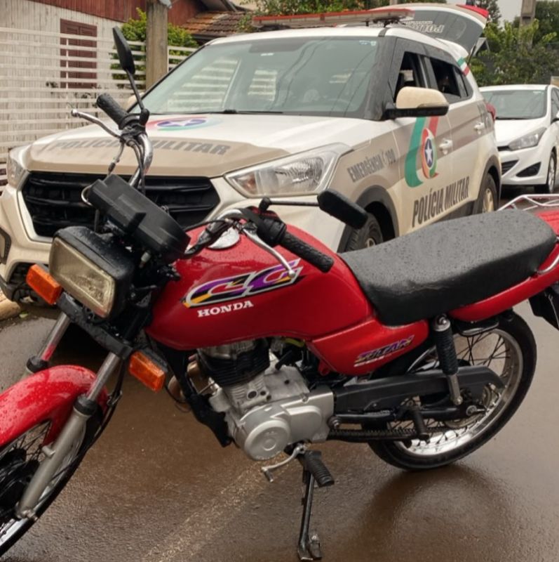 Motocicleta com registro de furto é recuperada pela Polícia Militar em Xanxerê