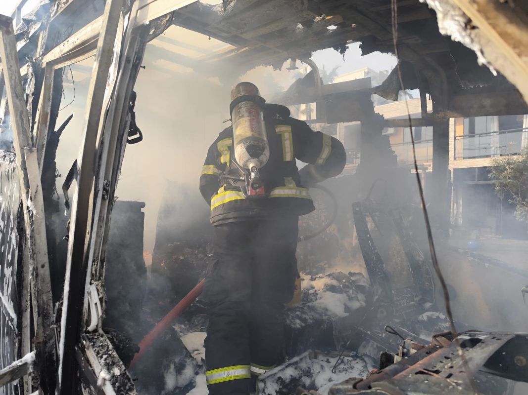Motorhome é destruído por incêndio em Chapecó