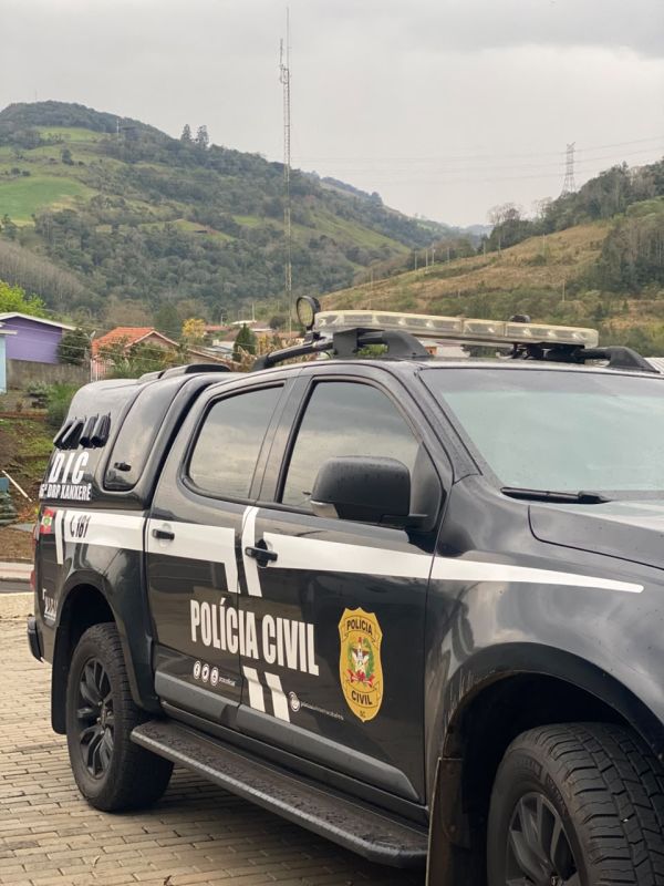 Polícia Civil prende três integrantes da mesma família por investigação de tráfico de drogas