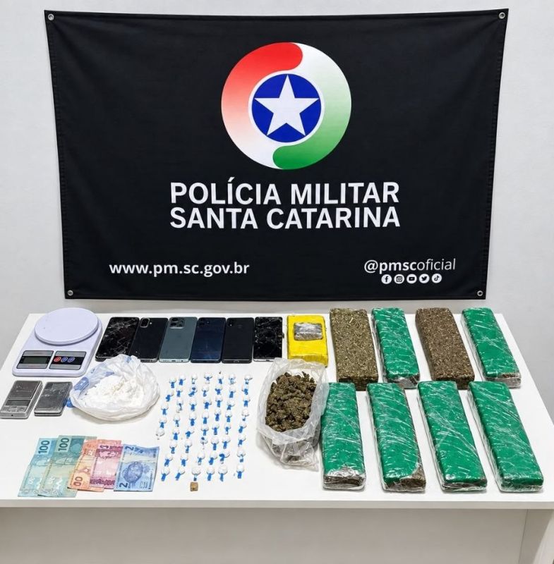 Mais de 6 quilos de drogas são apreendidos e moto furtada é recuperada em Chapecó