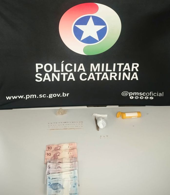 Denúncias levam PM a ponto de tráfico de drogas no Vila União, em Xanxerê