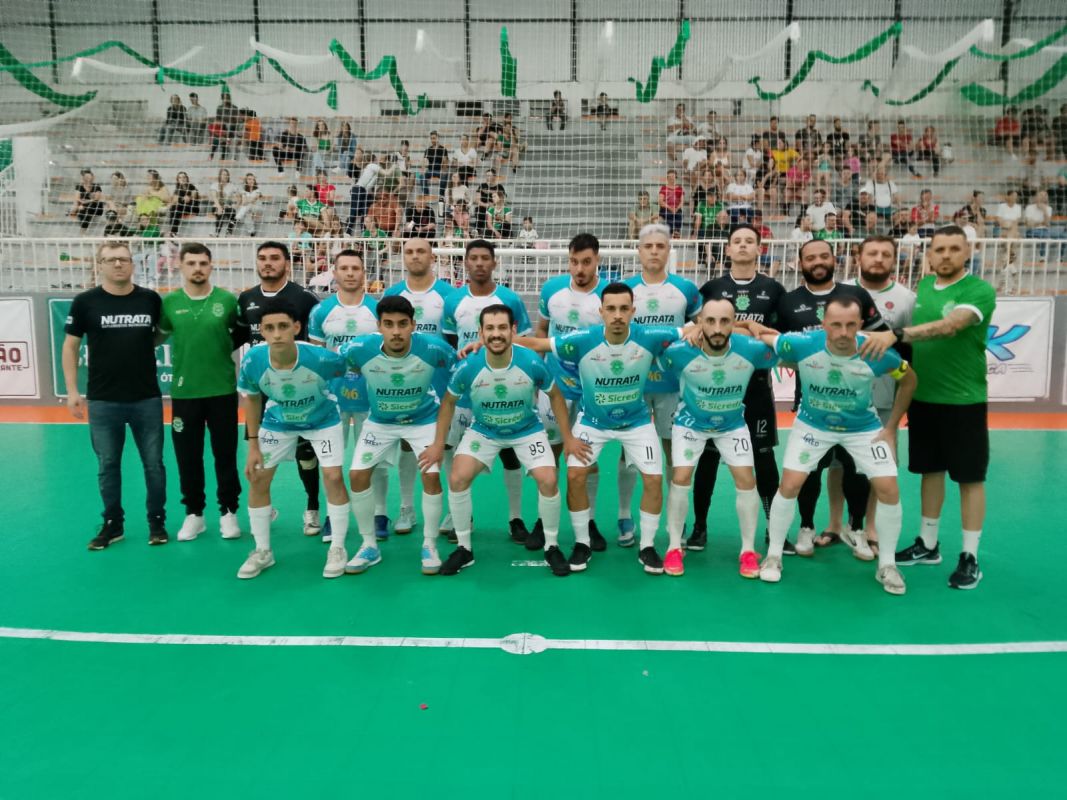 Xaxim vence Vargeão e larga na frente na Final dos Jogos da AMAI