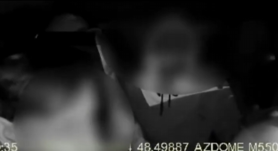 VÍDEO: Motorista de aplicativo bate carro ao reagir a tentativa de assalto em Florianópolis